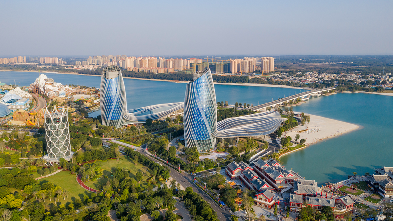 LDE22SNBCWCWRBSRC5US - News for amigos, by amigos Discover Ocean Flower Island’s Graceful Views – Ep. 2 video poster