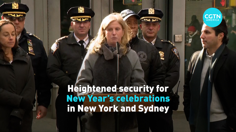 NYC___Sydney_Step_Up_Security_for_New_Year_s_Eve video poster