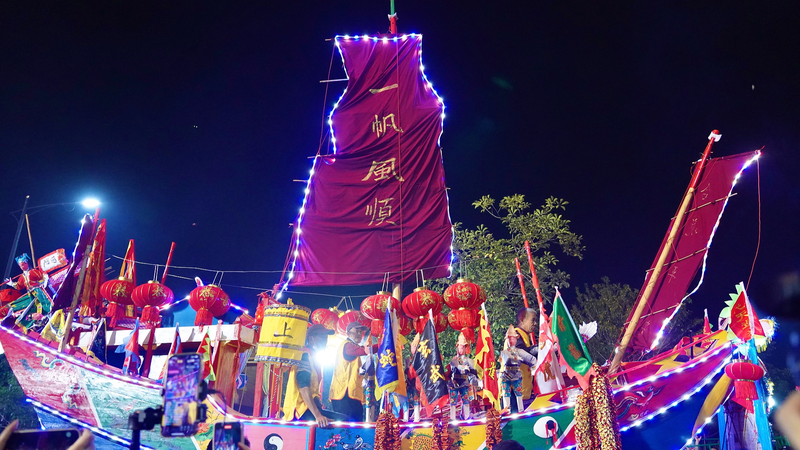 New_Year_Getaways__Dive_into_Folk_Festivals_of_the_Chinese_Mainland