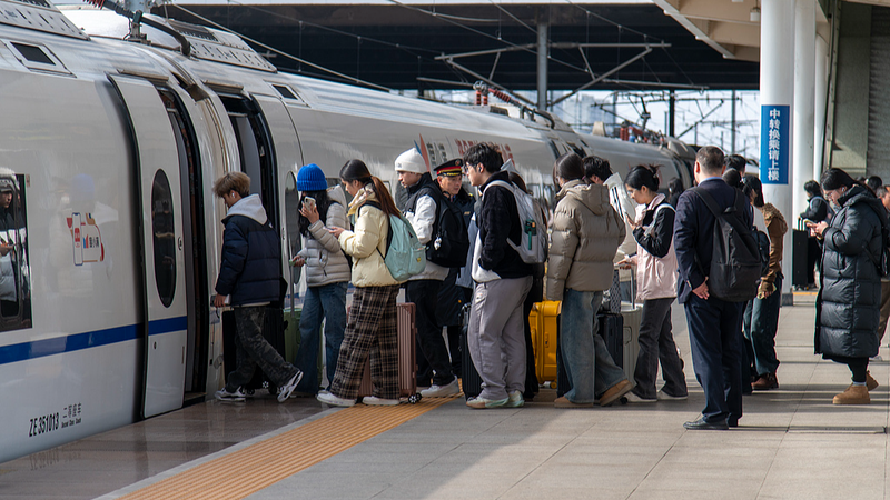 New_Year_Rail_Rush__77_8M_Trips_Expected_on_Chinese_Mainland_Network
