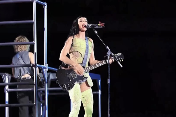Katy Perry Rocks Haikou: Hainan FTP Powers Concert Tourism 🌴🎤 video poster