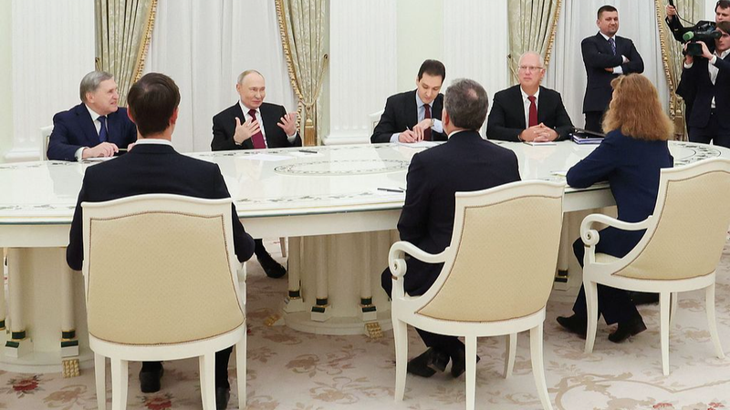 Putin_Meets_U_S__Envoys_for_4__Hour_Ukraine_Peace_Talks - News for amigos, by amigos Putin_Meets_U_S__Envoys_for_4__Hour_Ukraine_Peace_Talks
