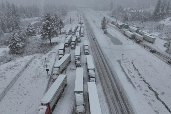 Rare_Tornado_Warning_Hits_California_Amid_Powerful_Storm