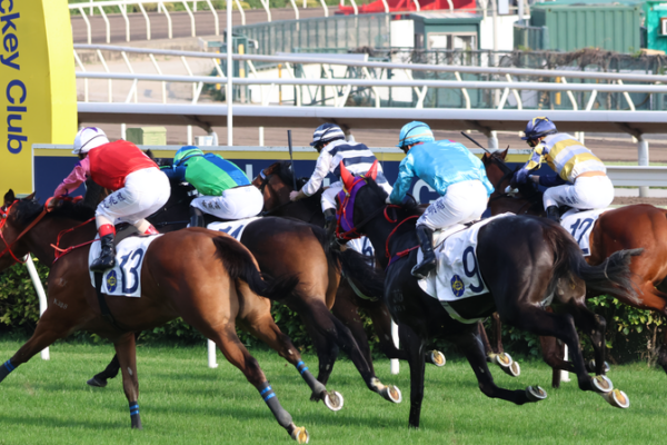 Sha_Tin_Racecourse_Wraps_Up_2025_with_Thrilling_Final_Day