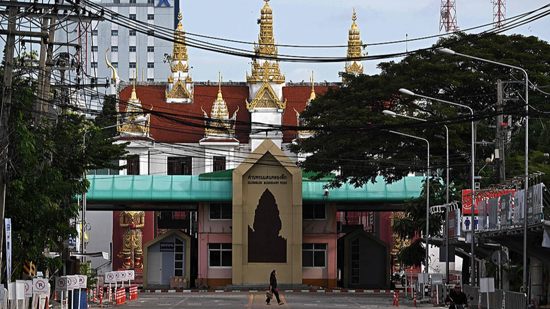 Trump_Brokers_Ceasefire_Between_Thailand_and_Cambodia - News for amigos, by amigos Trump_Brokers_Ceasefire_Between_Thailand_and_Cambodia