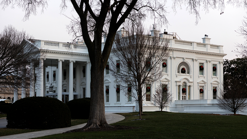 Trump_Tightens_Visa_Rules__Entry_Bans_Expand_to_40_Countries