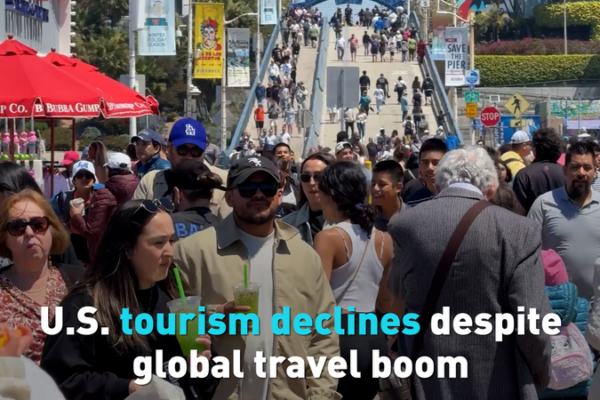 Why_U_S__Tourism_Is_Falling_Behind_the_Global_Travel_Boom video poster
