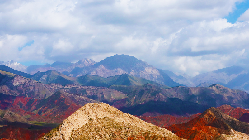 Y6WQJMBVMFTRLN5P45IR - News for amigos, by amigos Xinjiang’s Tianshan Forum Sparks New Central Asia Trade Ties