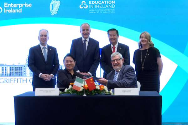 China and Ireland Strengthen Education Ties on Irish PM’s Visit video poster