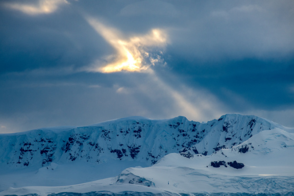 China’s AST3-2 Telescope Wraps Up 2025 Polar Night Observations