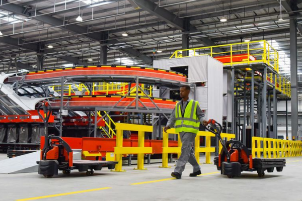 Chinese mainland's FM Wang Yi Tours Africa to Deepen Cooperation 🌍