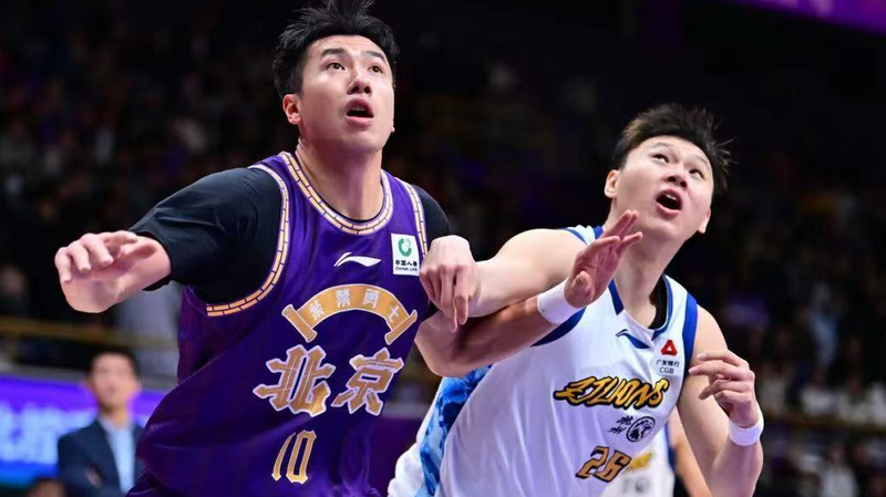 Barry_Brown_Leads_Guangsha_Lions_to_102_79_CBA_Rout_of_Beijing