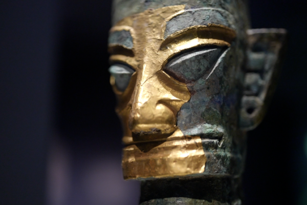 Beijing_s_National_Museum_Unveils_3_000_Year_Old_Shu_Treasures video poster