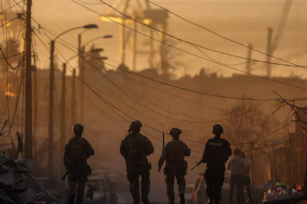 Chile_Wildfires_Leave_18_Dead__Thousands_Evacuated