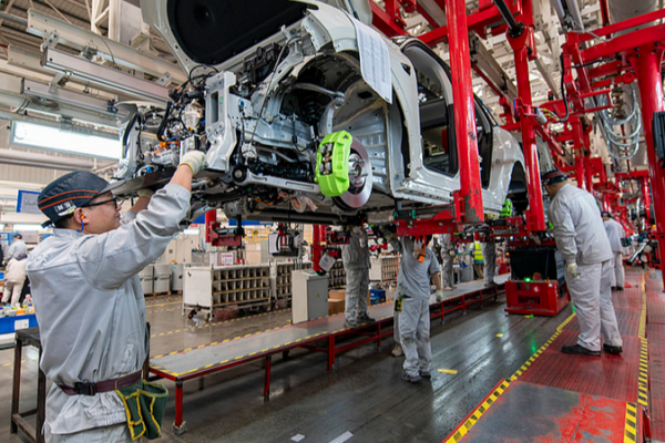 Chinese_Mainland_NEV_Output_Tops_16_Million_Units_as_Exports_Double