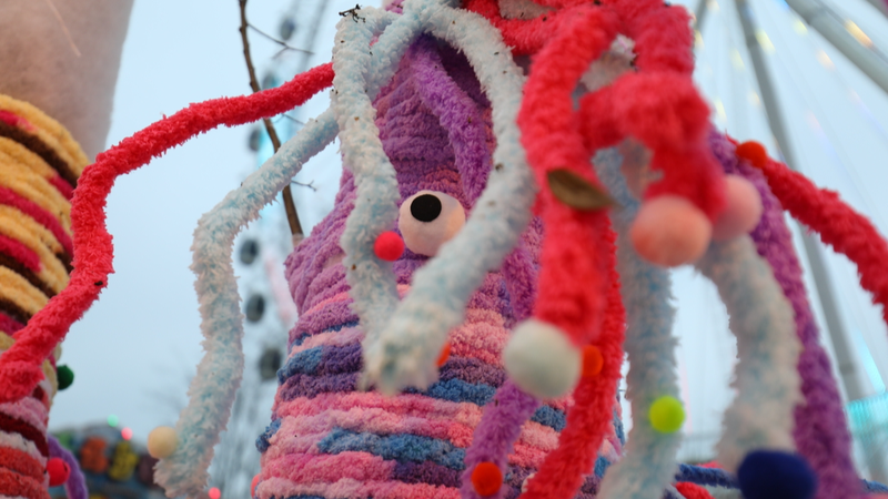 Chongqing_Trees_Get_Cozy_in_Colorful_Sweaters_this_Winter - News for amigos, by amigos Chongqing_Trees_Get_Cozy_in_Colorful_Sweaters_this_Winter