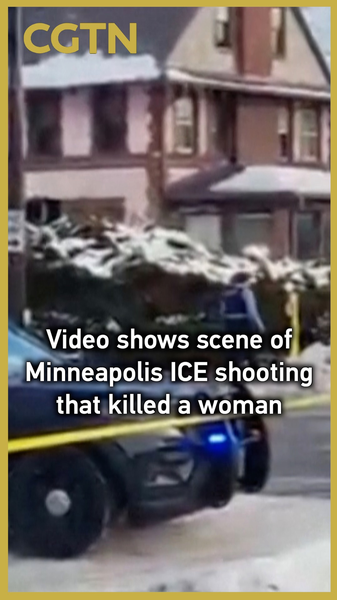 Eyewitness_Video_Emerges_of_Fatal_ICE_Shooting_in_Minneapolis video poster
