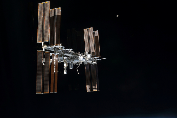 ISS_Crew_11_to_Return_Jan_14_in_First_Ever_Medical_Evacuation