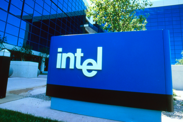 Intel_Unveils_Panther_Lake_AI_Chip_at_CES_2026