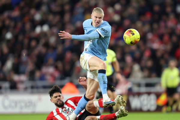 Man_City_Held_0_0_at_Sunderland_as_Arsenal_Move_Four_Points_Clear