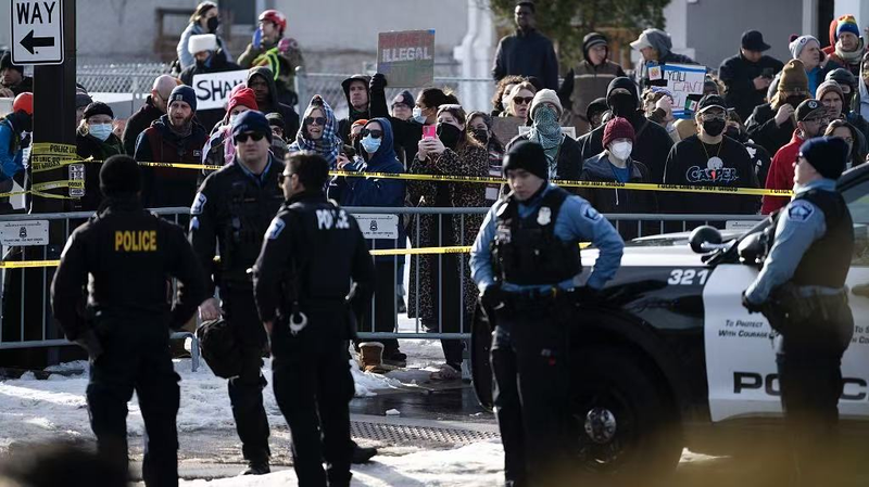 Minneapolis_Noise_Demo_Protests_Major_ICE_Enforcement_Surge_poster - News for amigos, by amigos Minneapolis_Noise_Demo_Protests_Major_ICE_Enforcement_Surge video poster