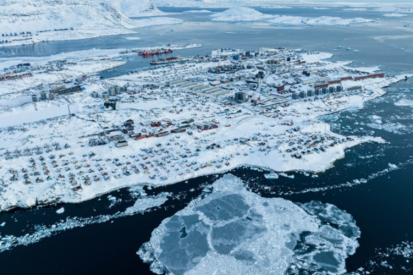 China Urges Respect for All Nations' Rights in the Arctic 🌊