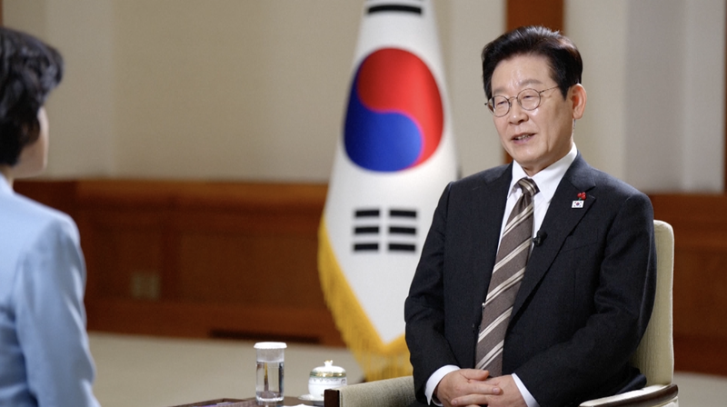 Lee Jae Myung’s First Visit to the Chinese Mainland Aims to Boost ROK-China Ties video poster