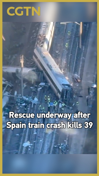 Rescue_Efforts_Underway_After_Spain_High_Speed_Train_Crash_Kills_39 video poster