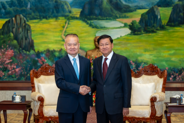 Xi's Special Envoy Visits Laos to Celebrate LPRP Victory 🎉