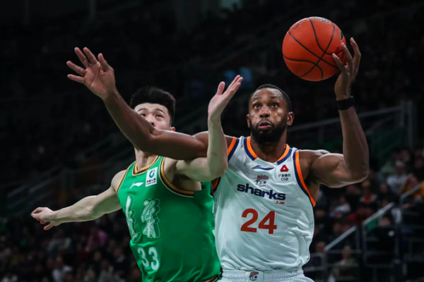 Sharks_Swipe_Leopards_91_65__Extend_Winning_Streak_to_5