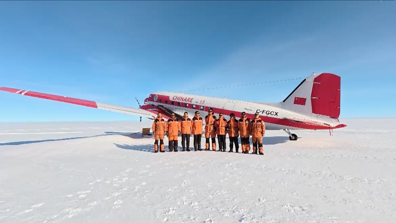 Chinese mainland’s 42nd Antarctic Team Begins 2026 with Research & New Year Cheers video poster