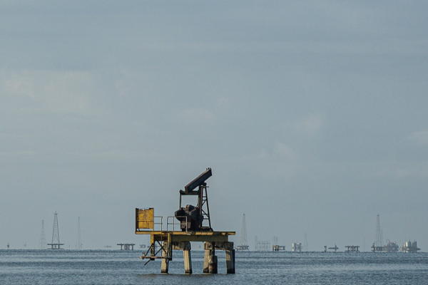 Trump_Says_Venezuela_Will_Hand_Over_Up_to_50M_Barrels_of_Oil