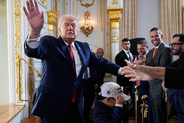 Trump_Vows_to_Remove__Russian_Threat__from_Greenland_and_Pushes_to_Buy_Island