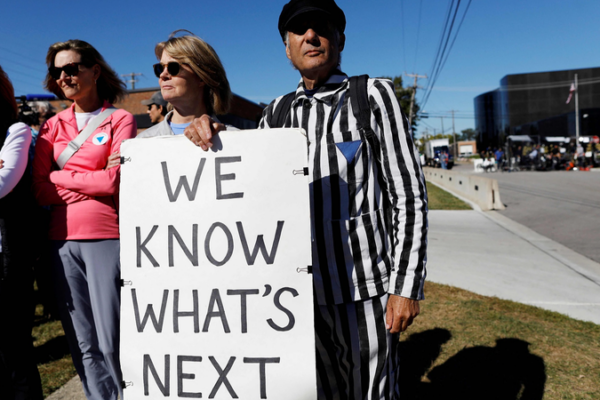 Trump_Withdraws_National_Guard_from_Chicago__LA__Portland_After_Court_Ruling
