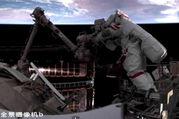 China Reveals 2025 Space Station Breakthroughs 🚀