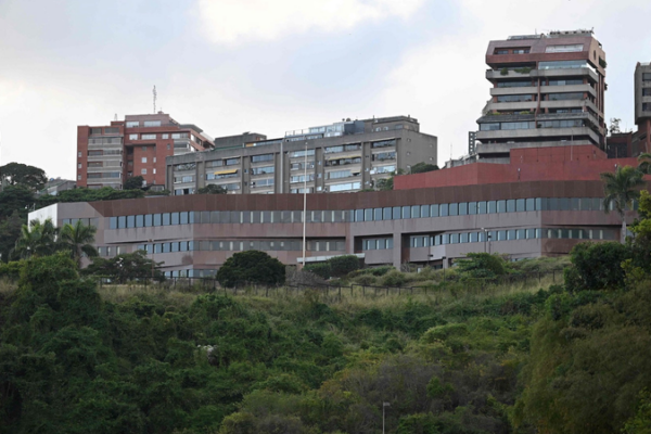 US_Seizes_Fifth_Venezuelan_Linked_Oil_Tanker_as_Caracas_Talks_Begin