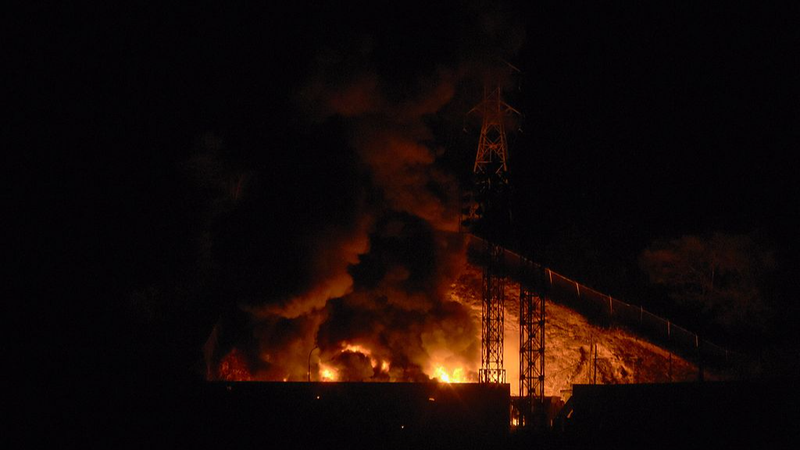 US_Strikes_Venezuela__Explosions_in_Caracas_Spark_International_Condemnation - News for amigos, by amigos US_Strikes_Venezuela__Explosions_in_Caracas_Spark_International_Condemnation