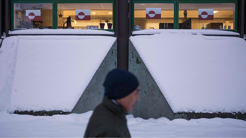 EU Moves to Soften Greenland Tensions After Trump’s Bold Flag Move