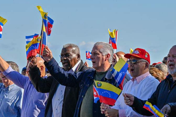 Venezuela_Reaffirms_Fraternal_Ties_with_Cuba_Amid_US_Pressure