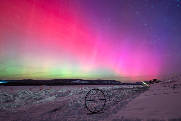 X1_9_Solar_Flare_Sparks_Aurora_Display_Over_the_Chinese_Mainland